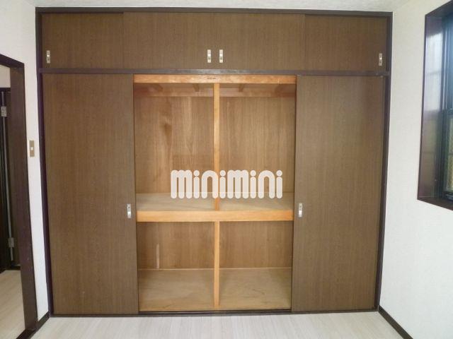 収納　収納スペース