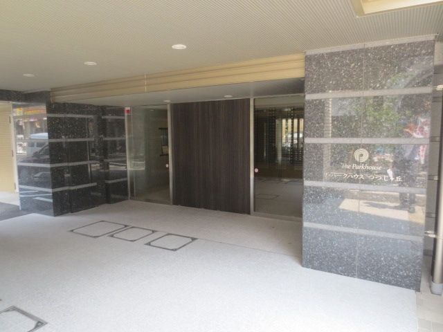 エントランス　★高級感あるエントランス★