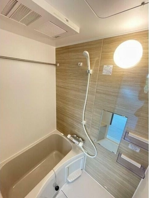 バス・シャワールーム　日々の疲れを癒すお風呂です♪