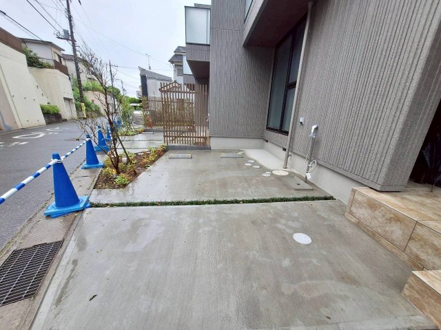 駐車場　★103号室の駐車場★