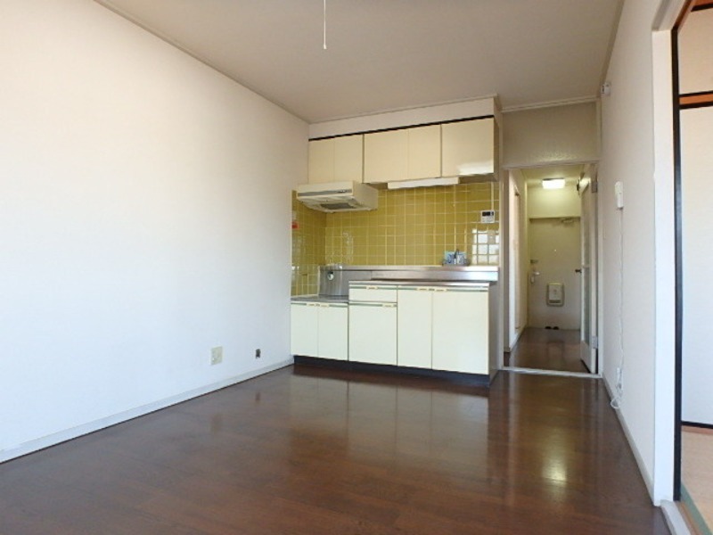 居室・リビング　図面と現状に相違がある場合には現状を優先