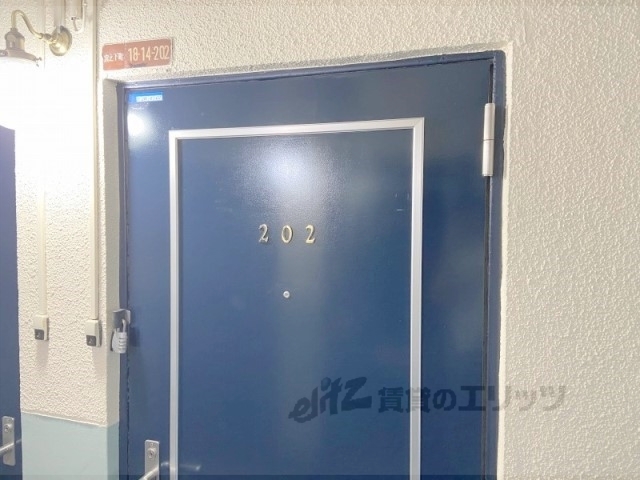 玄関　インターホン