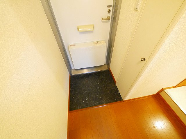 玄関　シンプルで使いやすい玄関です