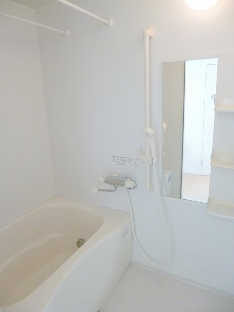 バス・シャワールーム　追い炊き・浴室乾燥機