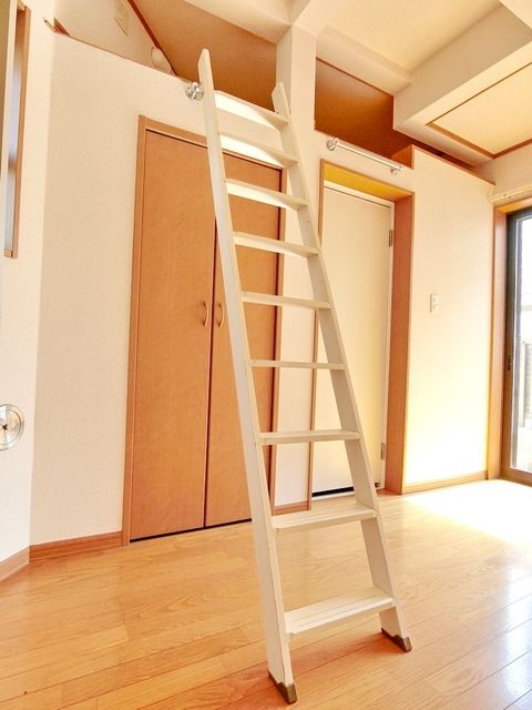 その他　★ロフト付き★