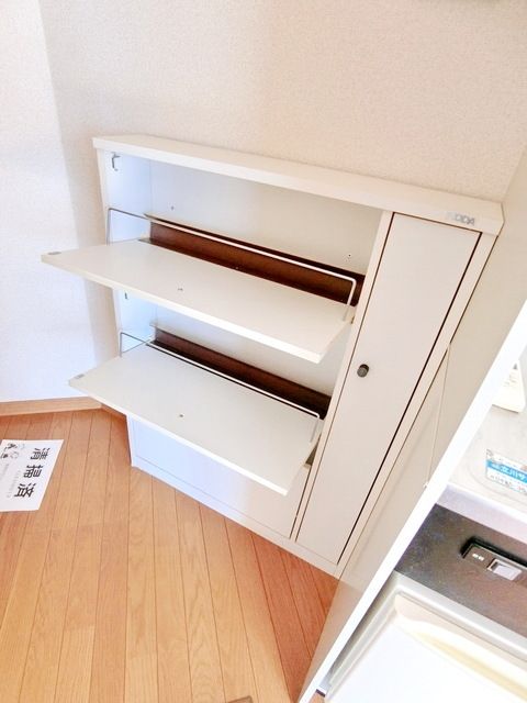収納　★シューズケース★