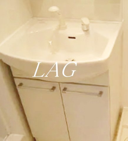 洗面設備　洗面台です。