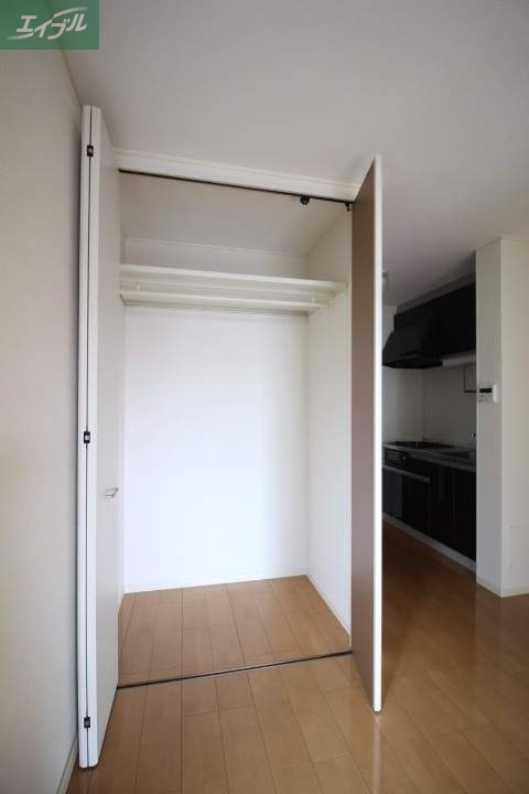 収納　クローゼット