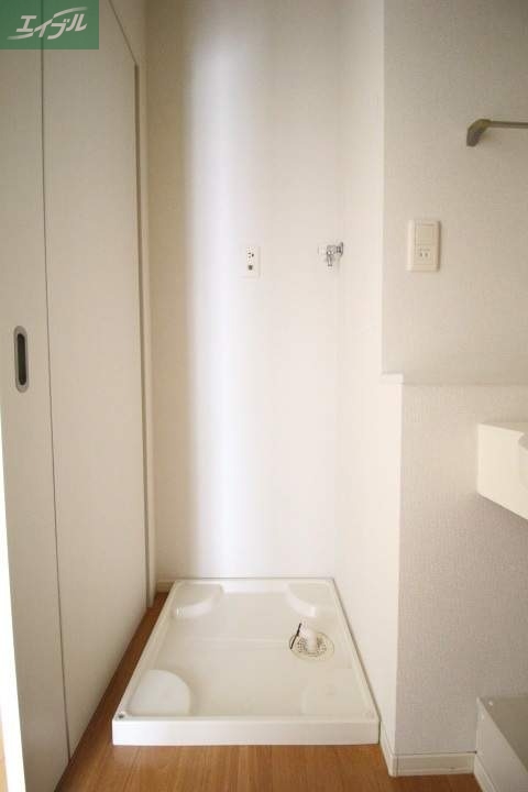 その他部屋・スペース　洗濯機置き場