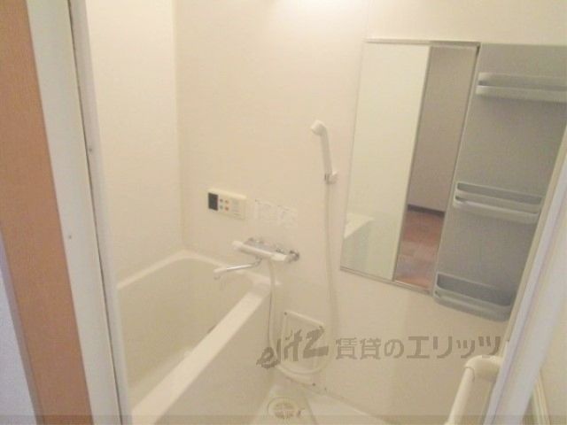 バス・シャワールーム　風呂