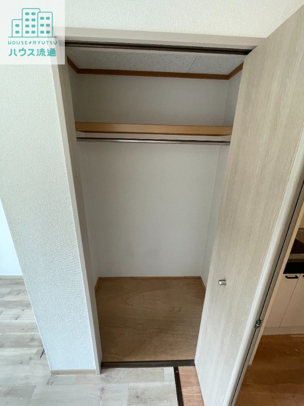 収納　※別号室の写真になります。