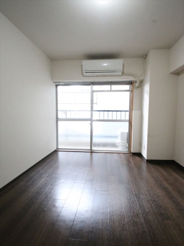 その他部屋・スペース　7帖洋室　エアコン完備