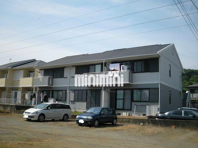 建物外観　駐車場も１台無料