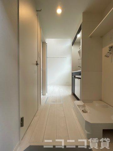 玄関　別号室イメージの為、現状を優先致します。