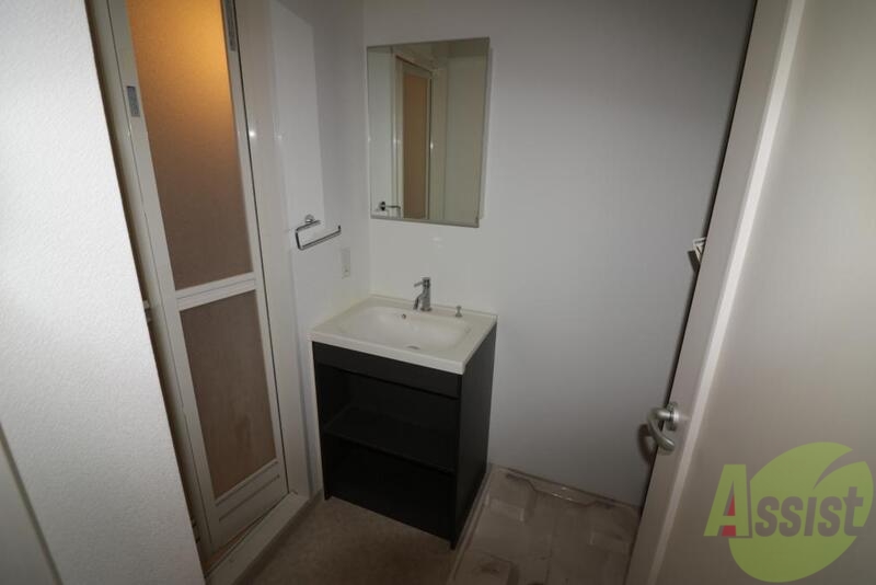 洗面設備　洗面所独立しています。