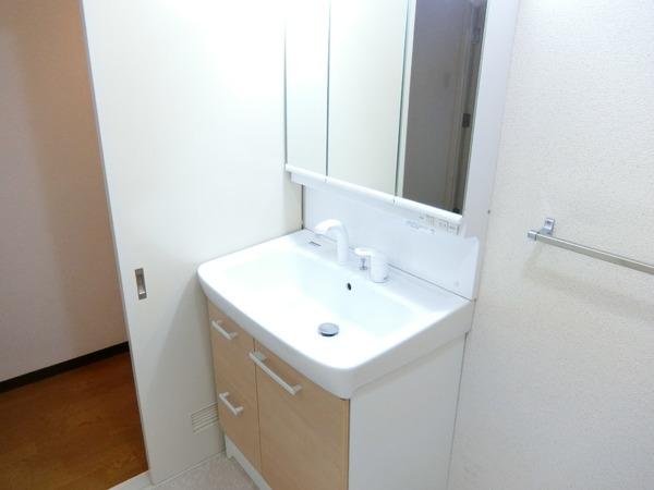 洗面設備　綺麗な水回り♪