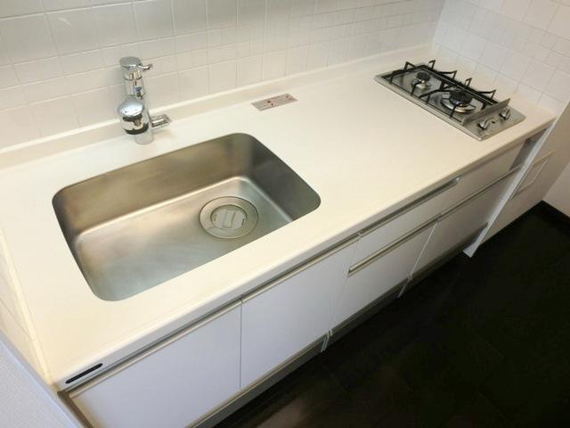 キッチン　※別部屋の参考写真です。