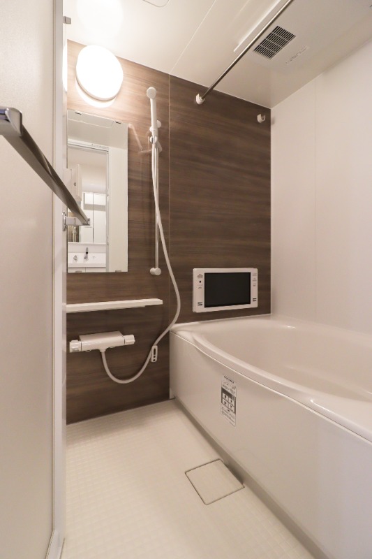 バス・シャワールーム　図面と現状に相違がある場合には現状を優先