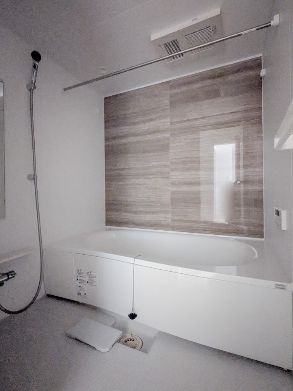 バス・シャワールーム　図面と現状に相違がある場合には現状を優先