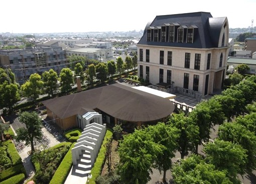 図書館　武蔵野学院中学高校図書館（図書館）まで194m