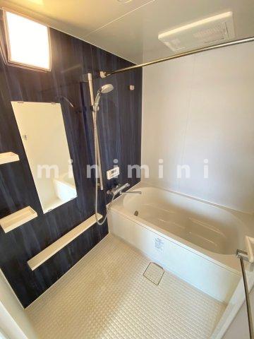 バス・シャワールーム　※写真は別号室のものですので現状優先とさせていただきます