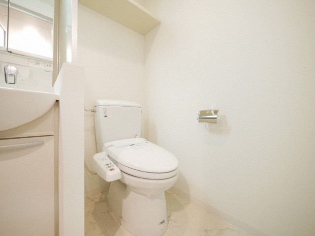 トイレ　ウォシュレット付きです♪