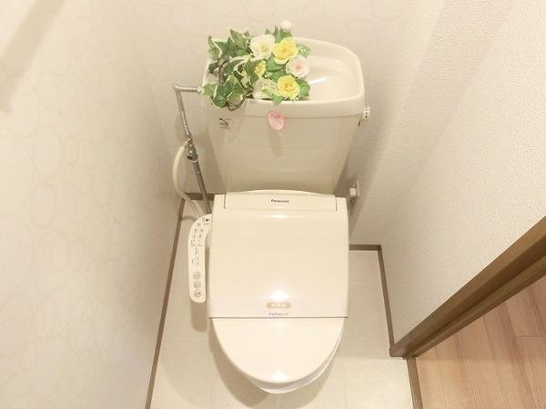 トイレ　ウォシュレット！