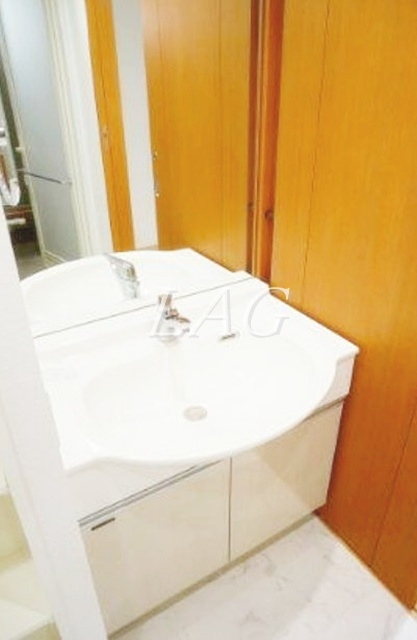 洗面設備　洗面台です。