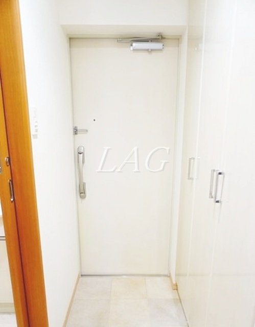 玄関　玄関です。