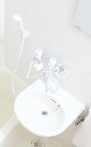 洗面設備　洗面台です。