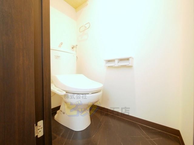 トイレ　ウォシュレット完備しています♪