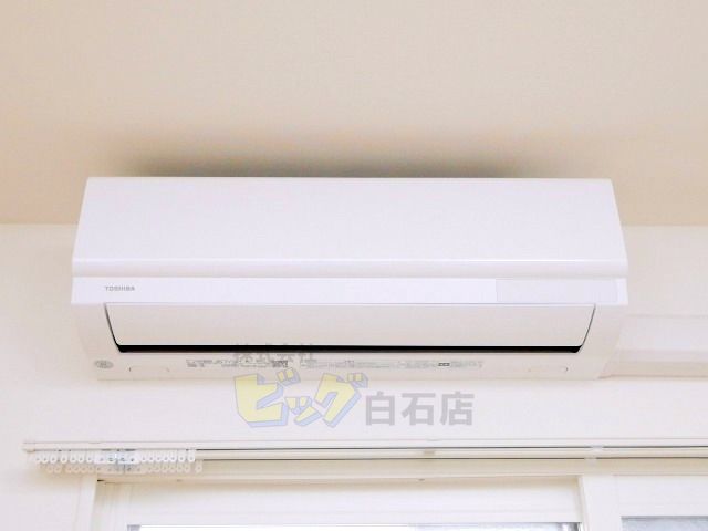 その他設備　夏も快適なエアコン付きです♪