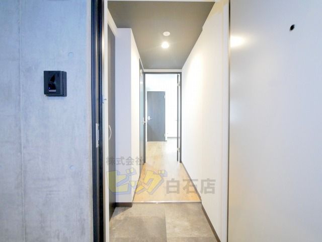 玄関　広々とした玄関です♪