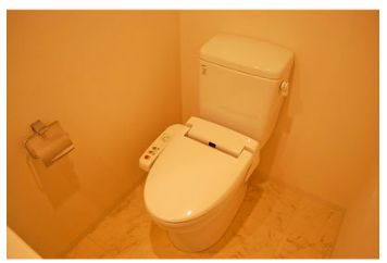 トイレ　シンプルで使いやすいトイレです