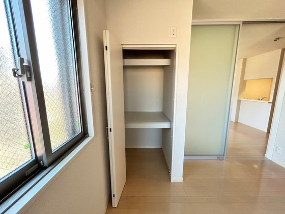 収納　※別号室の写真になります。