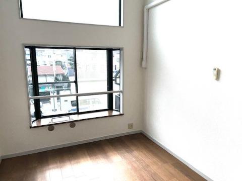 居室・リビング　寝室