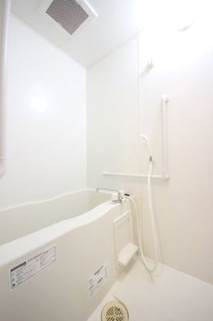 バス・シャワールーム　同タイプ別部屋のお写真