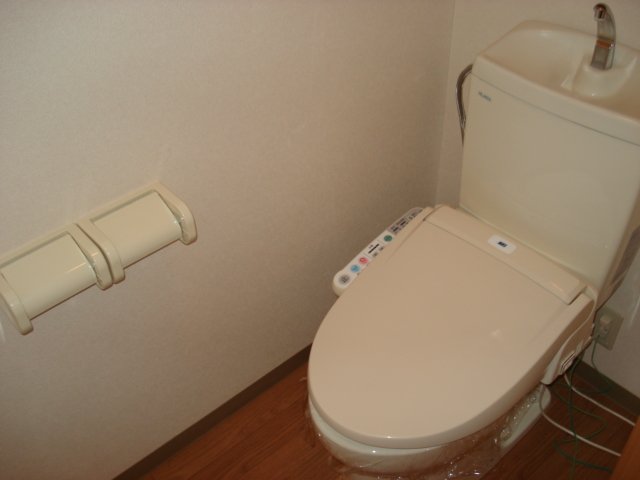 トイレ　シャワー付トイレ