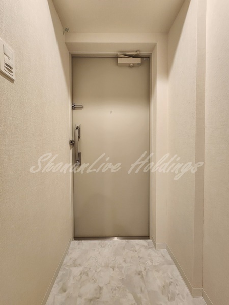 玄関　明るい玄関です