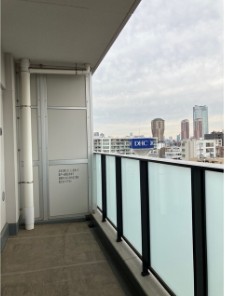 バルコニー　バルコニ