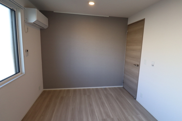 その他部屋・スペース　洋室５．３帖？