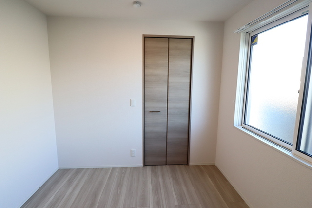 その他部屋・スペース　洋室５．３帖？