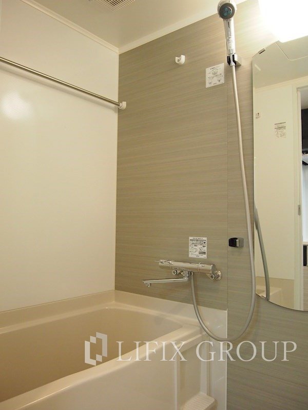 バス・シャワールーム　風呂