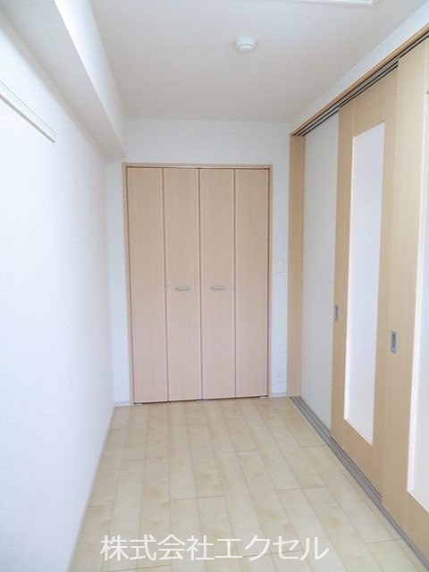 その他部屋・スペース　フローリングの室内です。