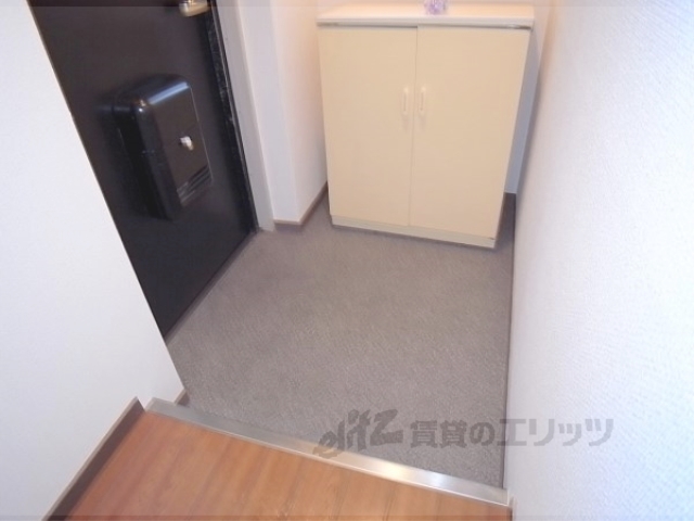 玄関　スタンダードです