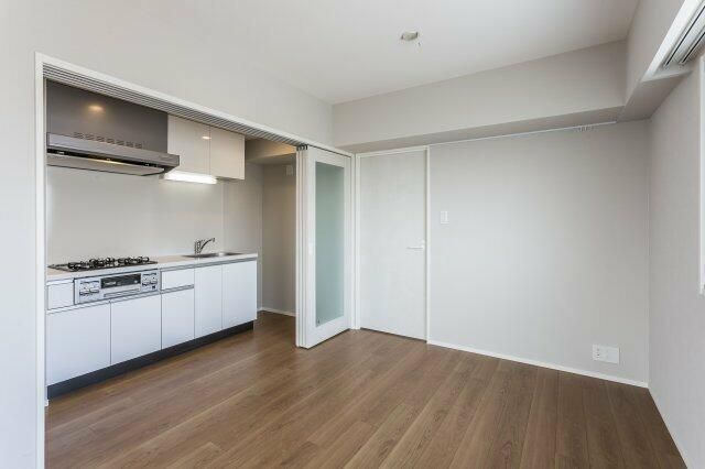 居室・リビング　写真は同タイプ住居です。