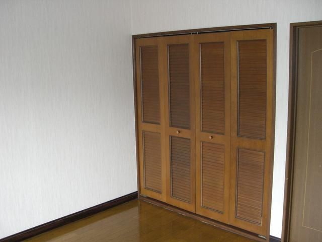 収納　参考写真（同物件別部屋）