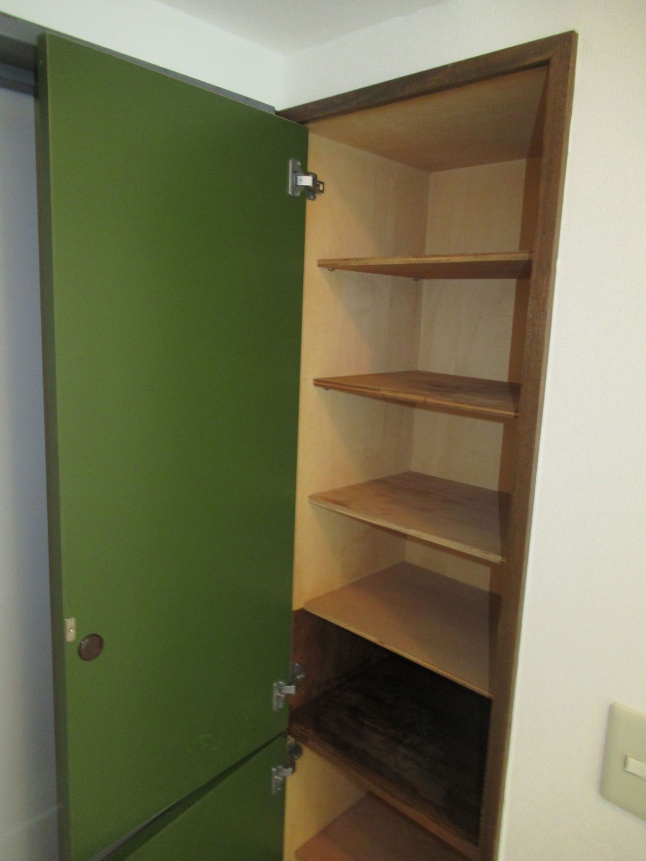 収納　シューズボックス　別部屋参考写真