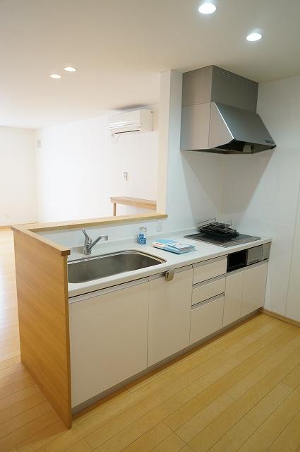 キッチン　キッチン