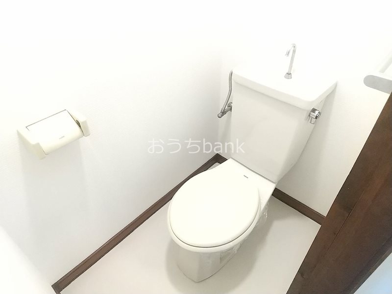 トイレ　清潔感のあるトイレです。